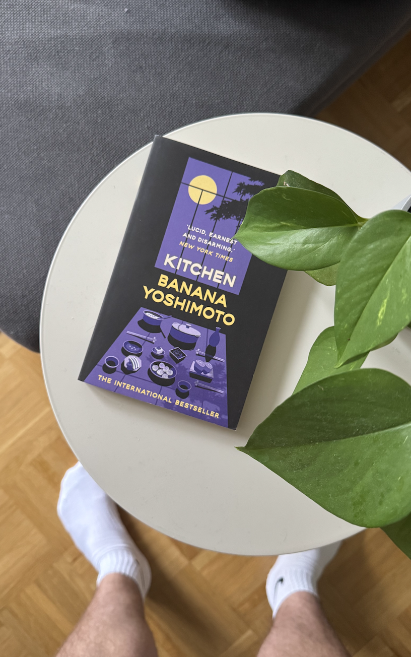 Kitchen - Banana Yoshimoto